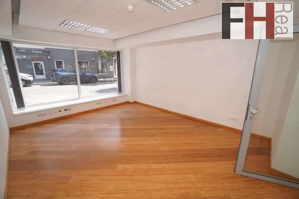 5-Zimmer-Gewerbeimmobilie kaufen in Wien – 262 m², € 499.000 – Bild 3 von 9