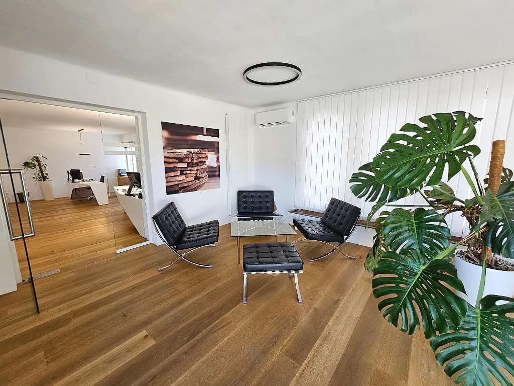 4-Zimmer-Gewerbeimmobilie mieten in Bruck-Mürzzuschlag – 204 m², € 1.950 – Bild 19 von 43