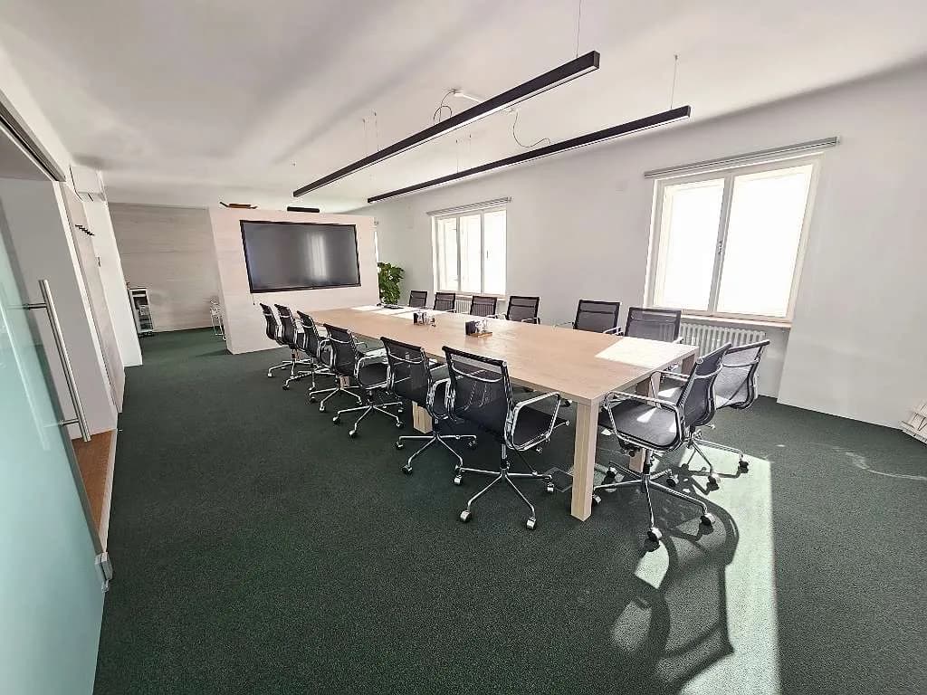 4-Zimmer-Gewerbeimmobilie mieten in Bruck-Mürzzuschlag – 204 m², € 1.950 – Bild 38 von 43