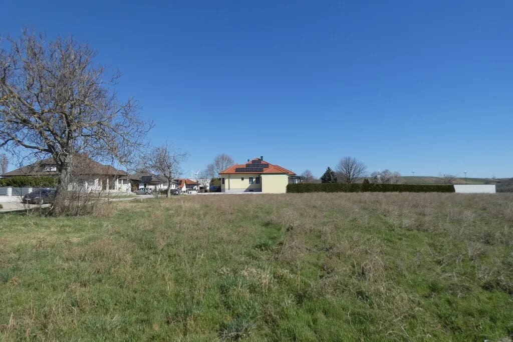 Grundstück kaufen in Neusiedl am See – 1 088 m², € 293.000 – Bild 3 von 3
