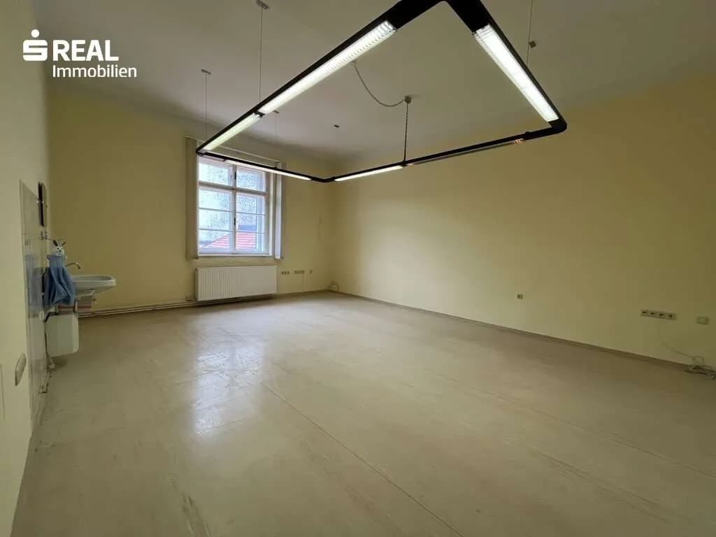 3-Zimmer-Gewerbeimmobilie mieten in Murau – 137 m², € 836 – Bild 9 von 12