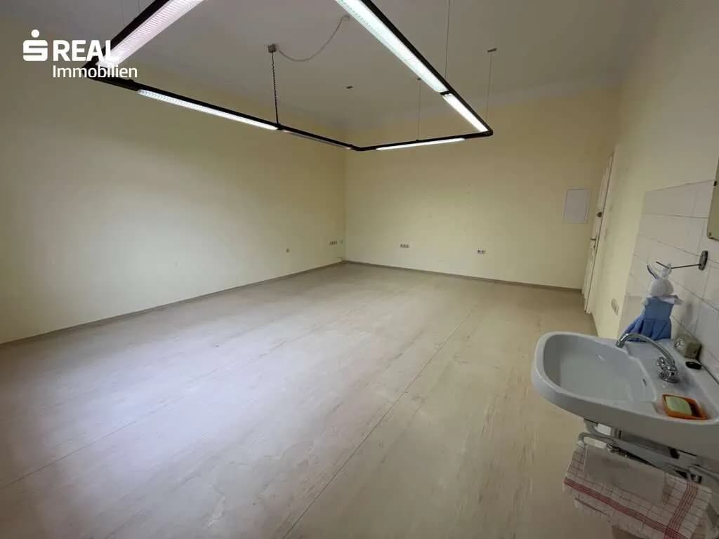 3-Zimmer-Gewerbeimmobilie mieten in Murau – 137 m², € 836 – Bild 10 von 12