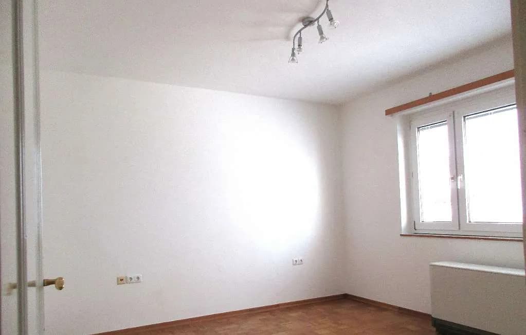 4-Zimmer-Wohnung mieten in Deutschlandsberg – 96 m², € 885 – Bild 5 von 9