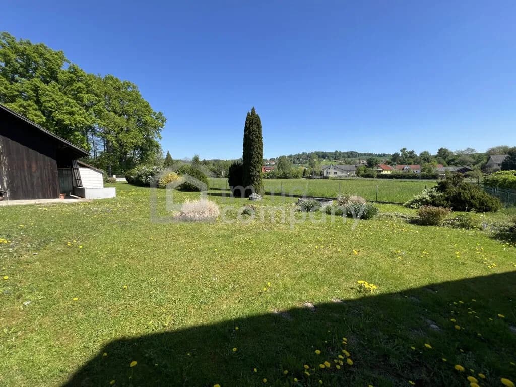 Grundstück kaufen in Wels-Land – 1 809 m², € 399.000