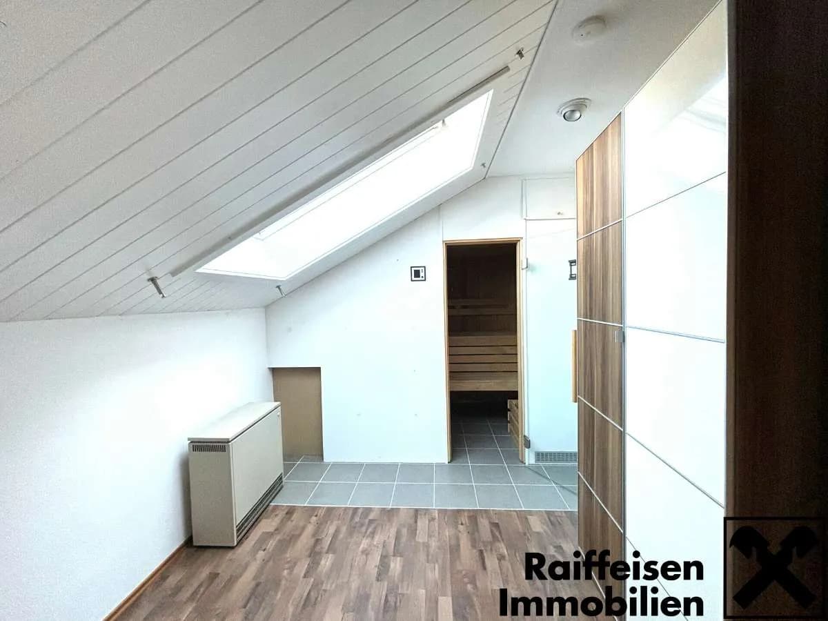 7-Zimmer-Wohnung kaufen in Lienz – 200 m², € 365.000 – Bild 8 von 13