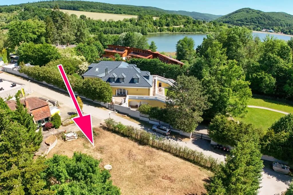 Grundstück kaufen in Sankt Pölten Land – 1 067 m², € 460.000