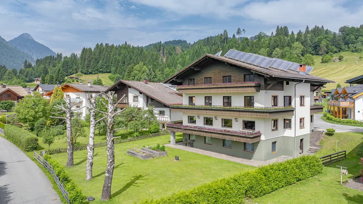 20-Zimmer-Gewerbeimmobilie kaufen in Hermagor – 708 m², € 1.280.000 – Bild 2 von 57