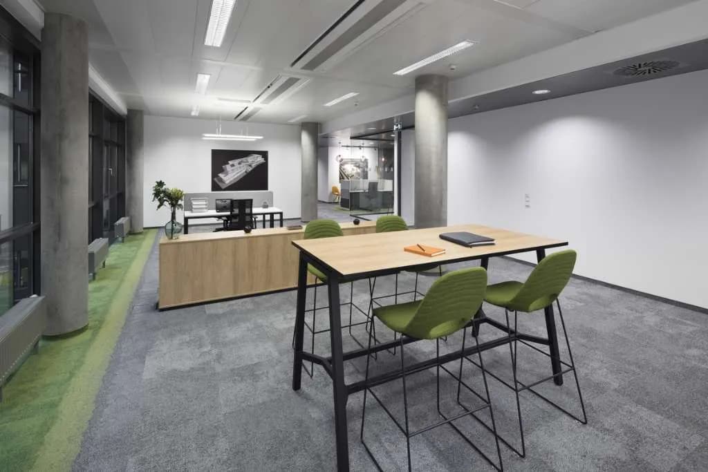 Gewerbeimmobilie mieten in Wien – 1 607 m², € 15 – Bild 5 von 11