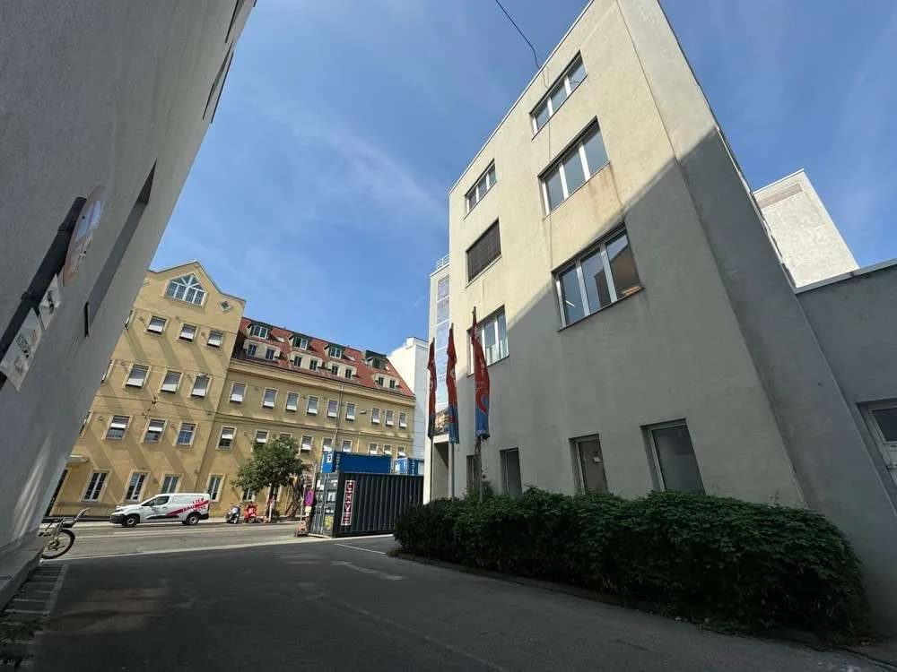 Gewerbeimmobilie mieten in Wien – 1 151 m², € 14 – Bild 2 von 12