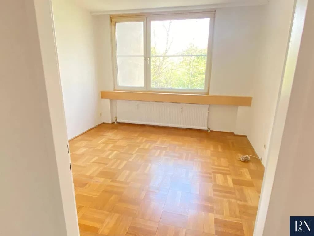 2-Zimmer-Wohnung mieten in Baden – 67 m², € 974 – Bild 2 von 11