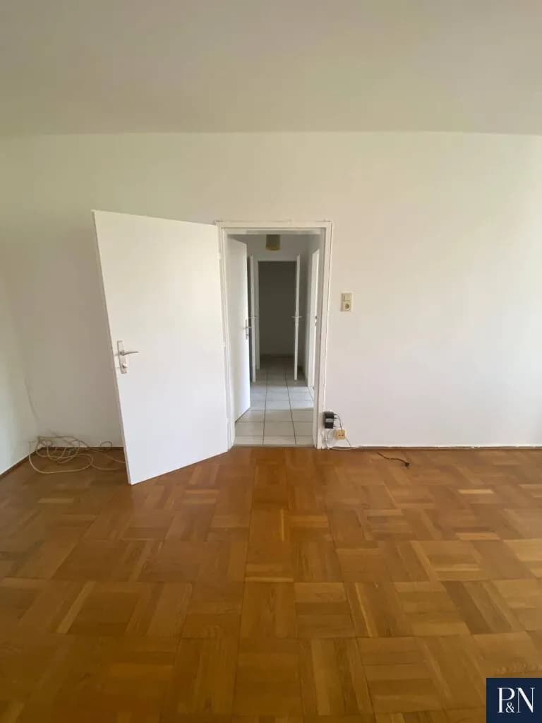 2-Zimmer-Wohnung mieten in Baden – 67 m², € 974 – Bild 4 von 11