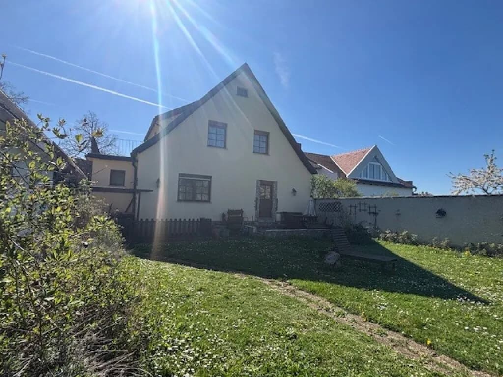 6-Zimmer-Haus kaufen in Neusiedl am See – 193,51 m², € 549.000 – Bild 2 von 15