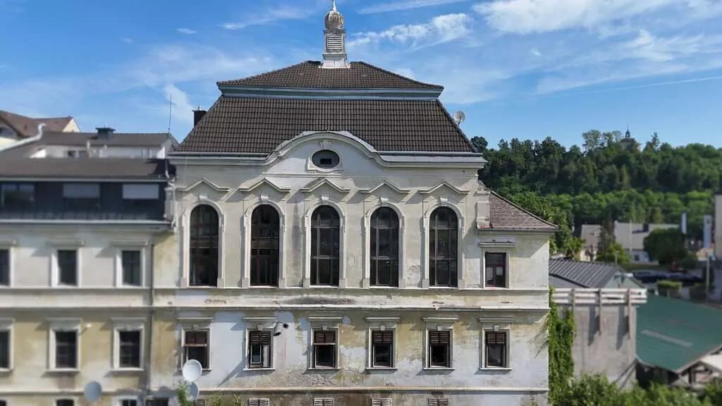 Wohnung kaufen in Wels-Land – 223,49 m², € 235.000