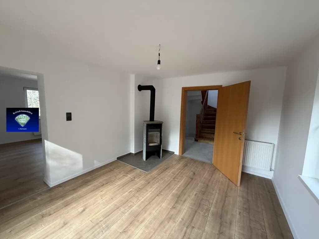 4-Zimmer-Haus kaufen in Neunkirchen – 120 m², € 299.000 – Bild 2 von 15