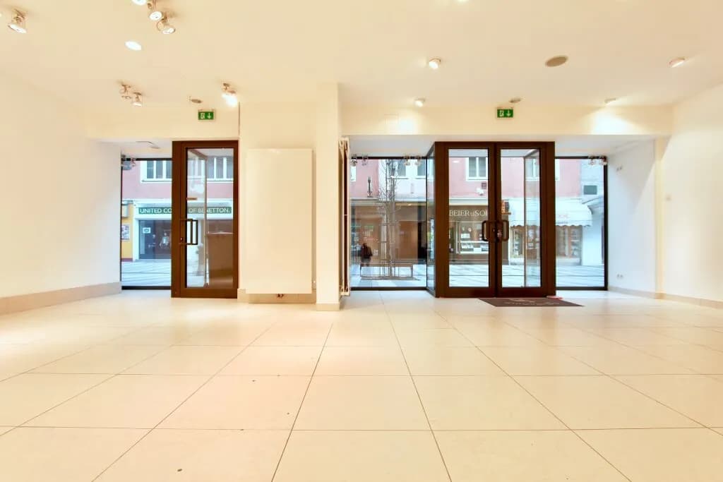 Gewerbeimmobilie kaufen in Wiener Neustadt – 744 m², € 1.690.000 – Bild 2 von 25
