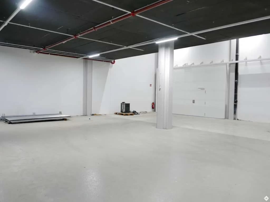 Gewerbeimmobilie mieten in Salzburg Stadt – 2 704 m² – Bild 3 von 12