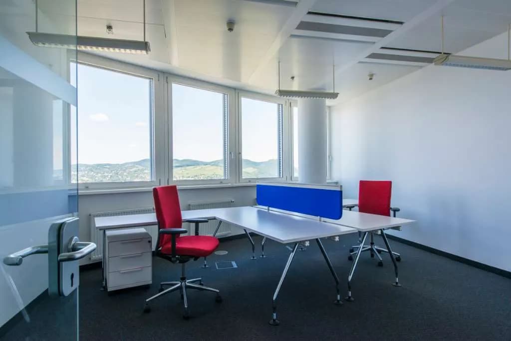 Gewerbeimmobilie mieten in Wien – 1 622 m², € 17 – Bild 12 von 15