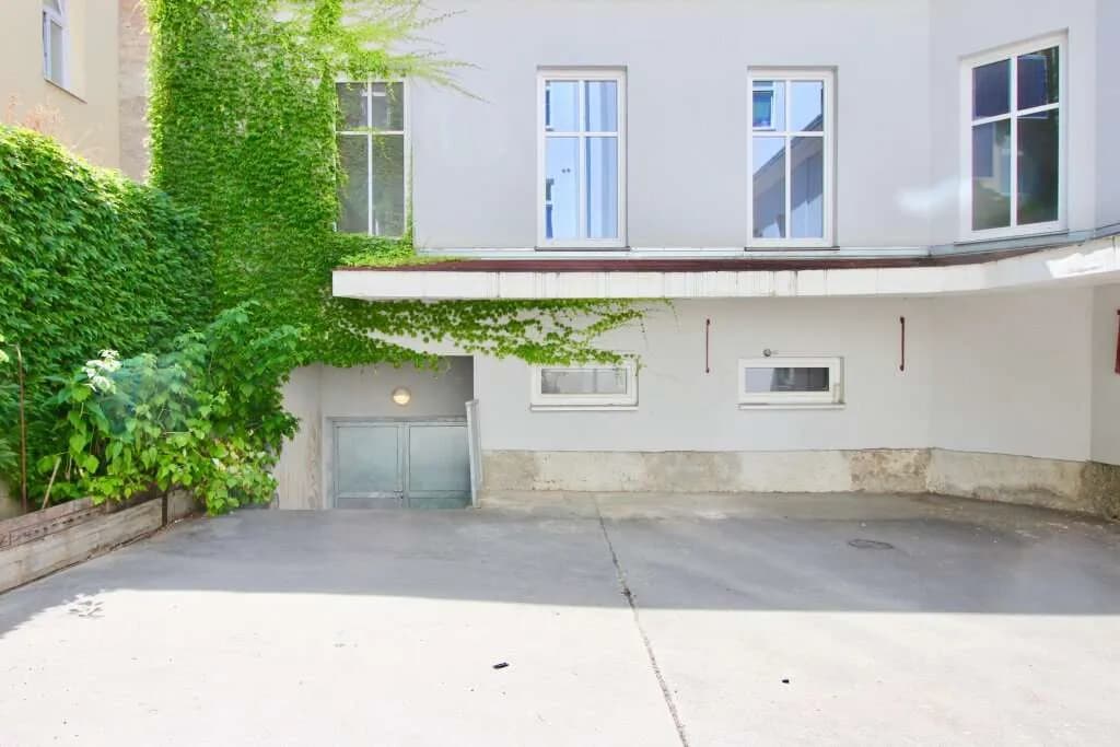 3-Zimmer-Gewerbeimmobilie mieten in Wien – 240 m², € 2.250