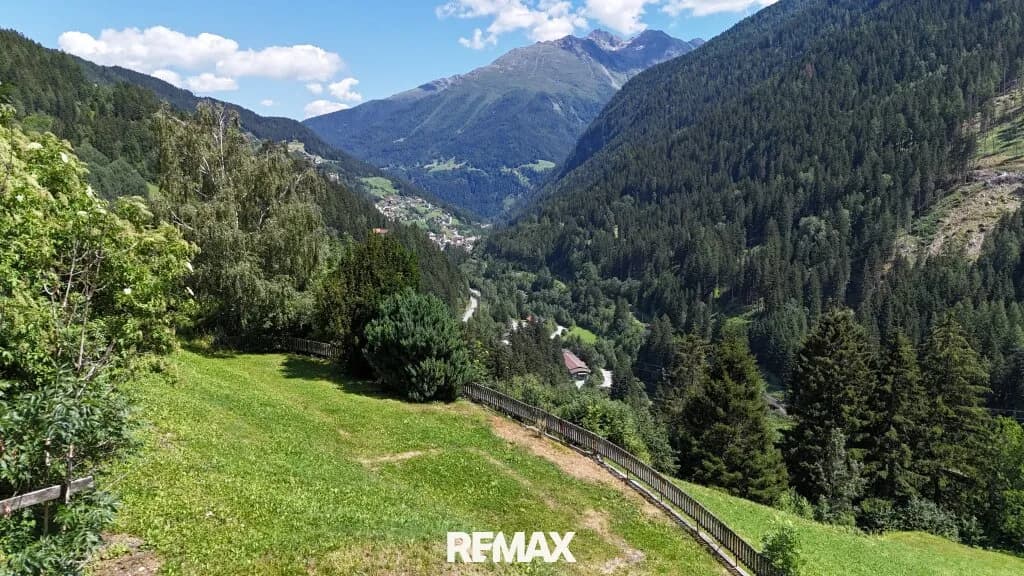 Grundstück kaufen in Landeck – 719 m², € 245.000 – Bild 2 von 6