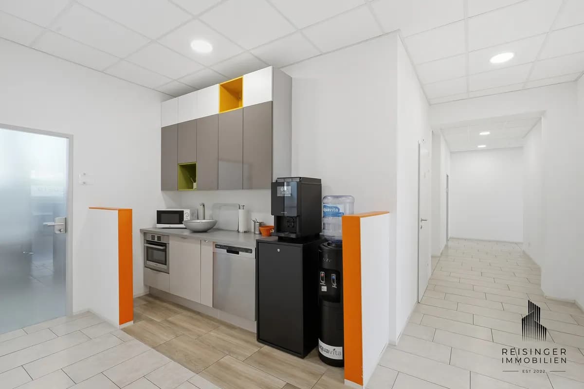 7-Zimmer-Gewerbeimmobilie mieten in Wels – 226 m², € 2.490 – Bild 6 von 19