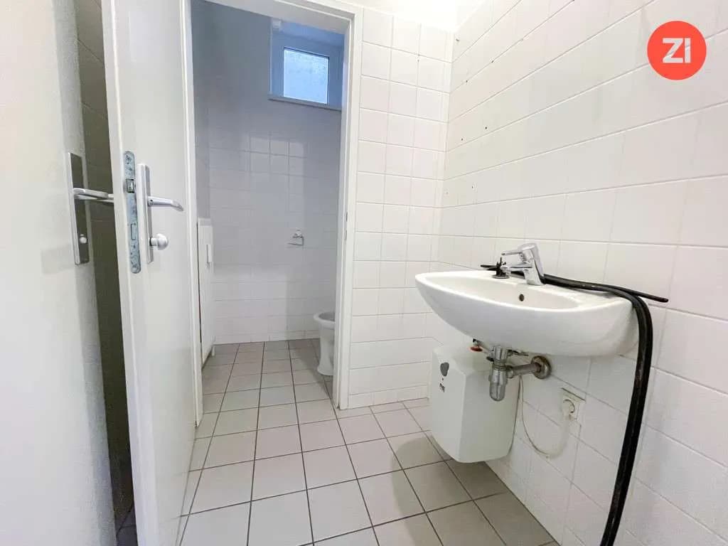 Gewerbeimmobilie mieten in Linz – 77 m², € 947 – Bild 10 von 10
