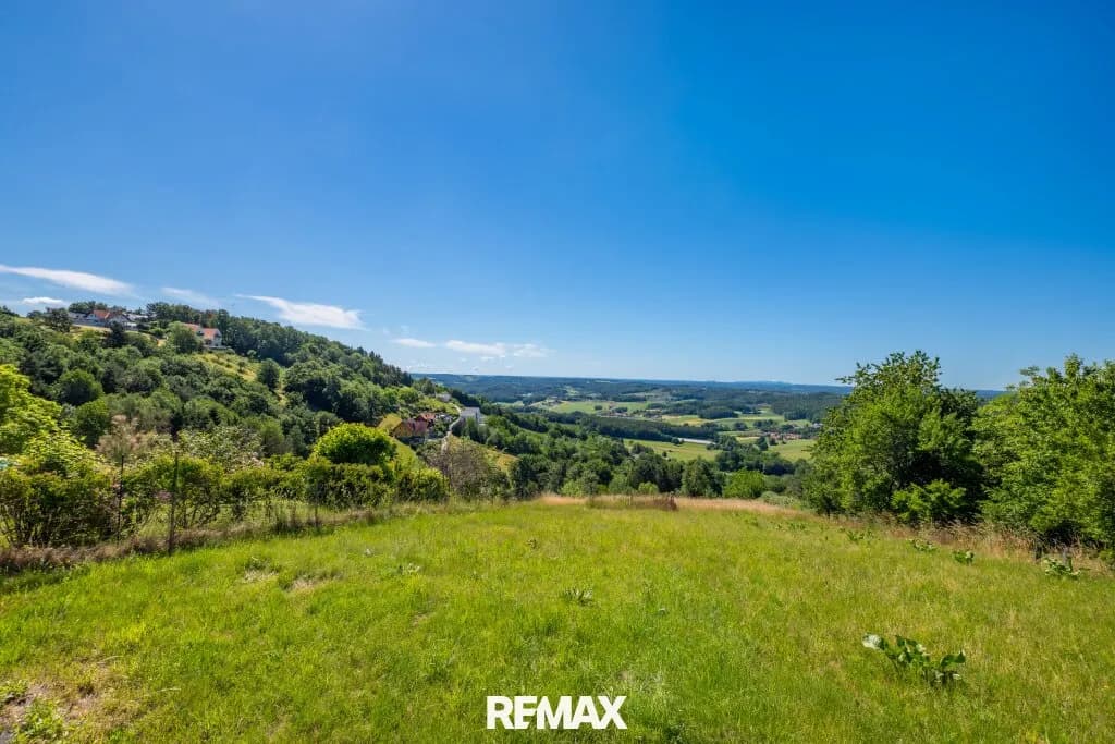 Grundstück kaufen in Hartberg-Fürstenfeld – 5 193 m², € 99.000