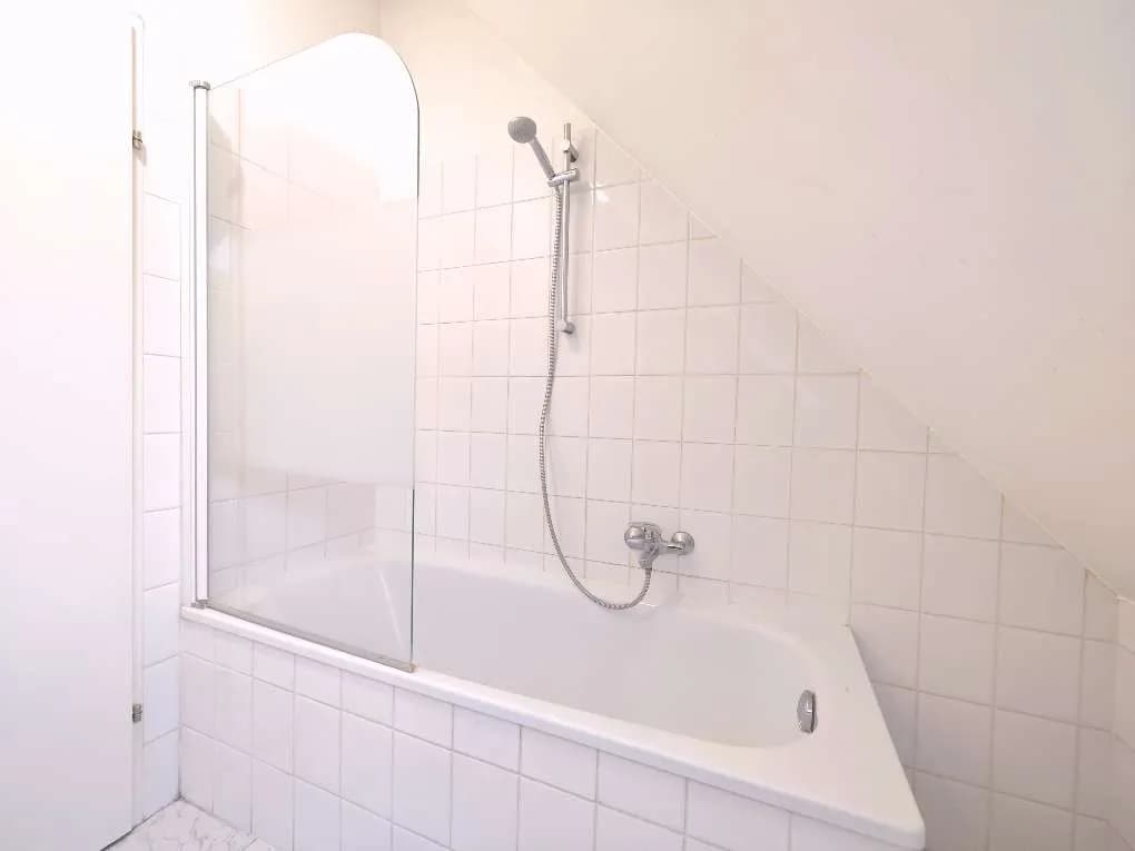 3-Zimmer-Wohnung mieten in Baden – 60 m², € 799 – Bild 4 von 9