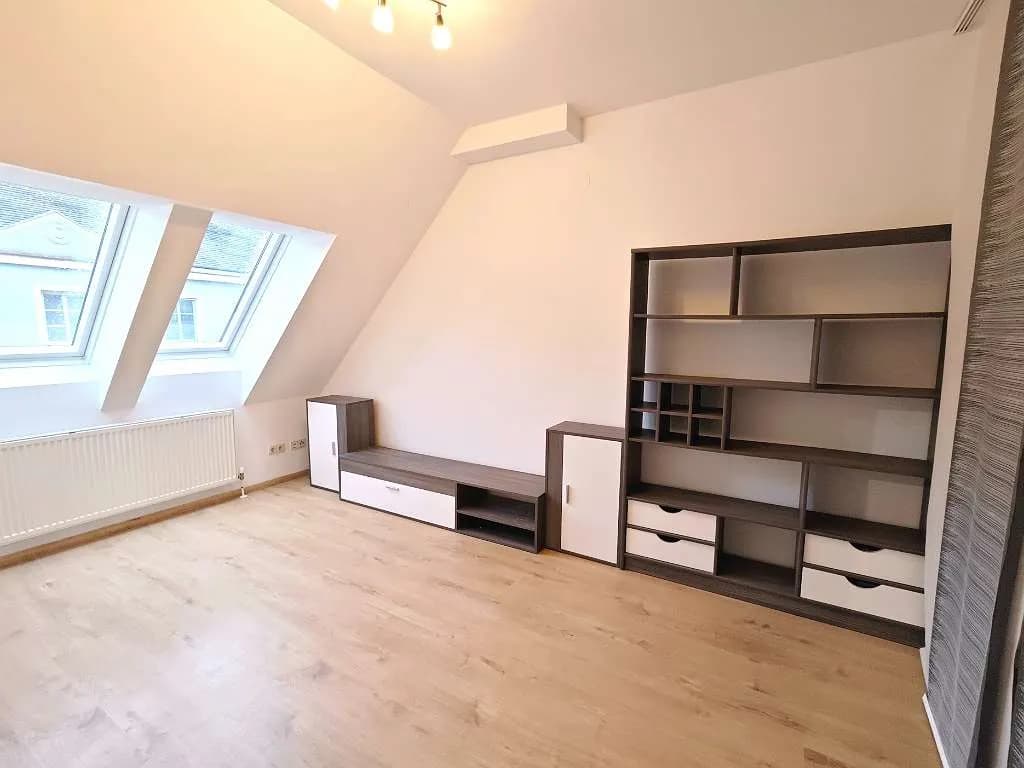 3-Zimmer-Wohnung mieten in Baden – 60 m², € 799 – Bild 8 von 9