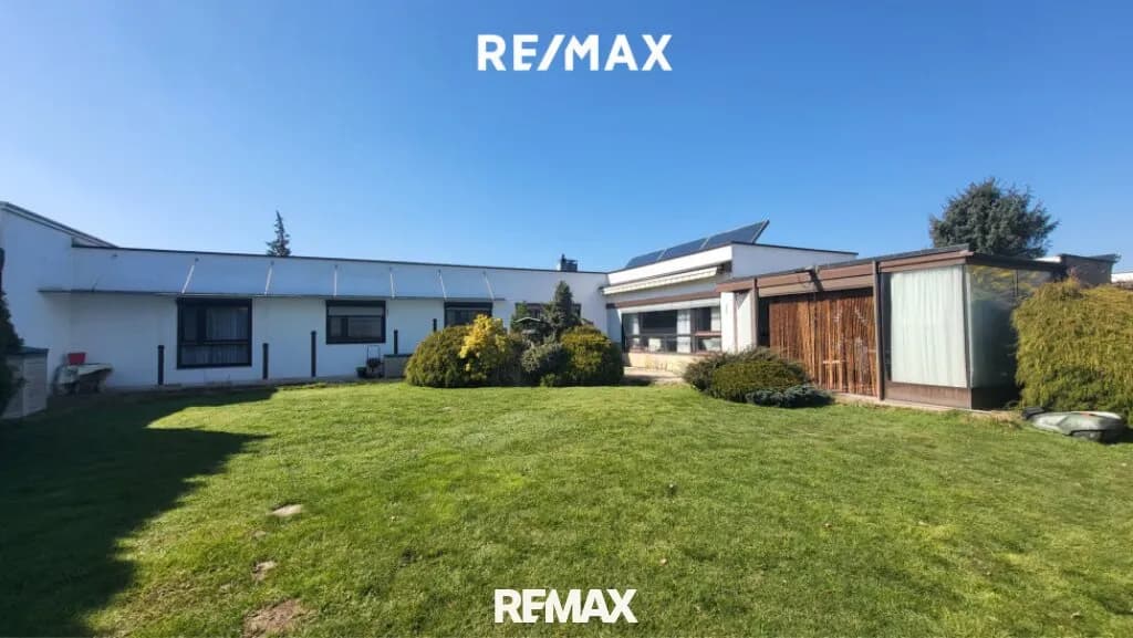 4-Zimmer-Haus kaufen in Vöcklabruck – 116 m², € 320.000 – Bild 2 von 12