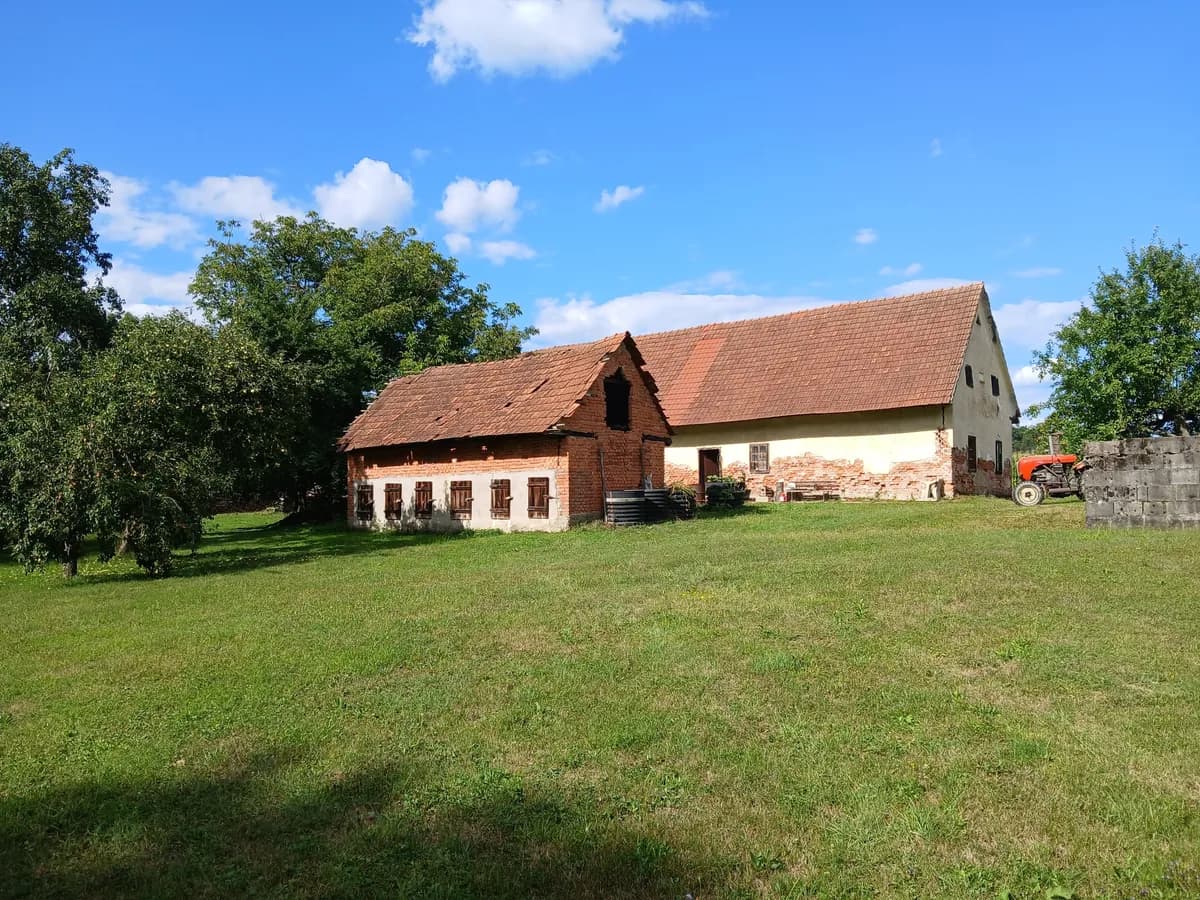 Immobilie kaufen in Südoststeiermark – 26 000 m², € 249.000 – Bild 2 von 18