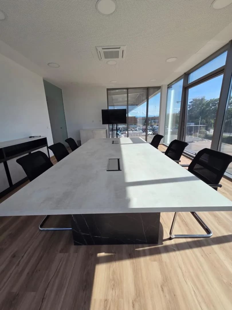 Gewerbeimmobilie mieten in Wels – 80 m²