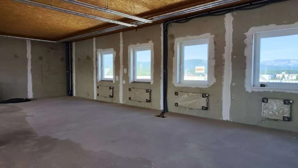 Gewerbeimmobilie mieten in Neunkirchen – 67 m², € 806 – Bild 2 von 8