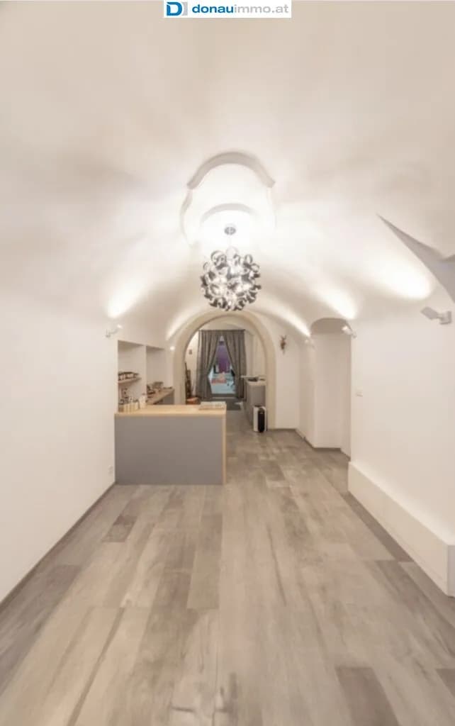 Gewerbeimmobilie mieten in Horn – 63 m², € 725