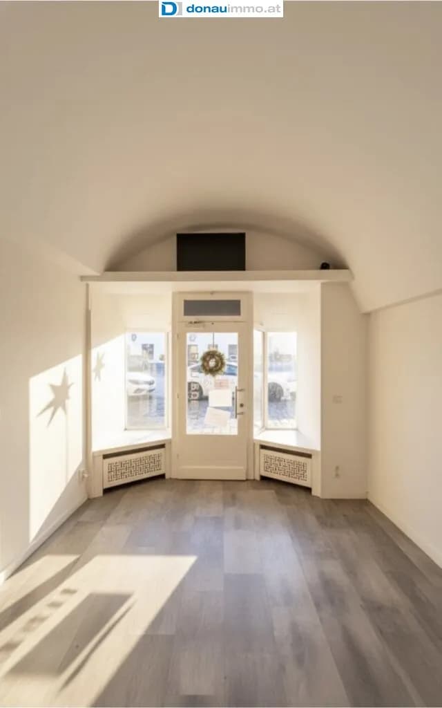 Gewerbeimmobilie mieten in Horn – 63 m², € 725 – Bild 2 von 3