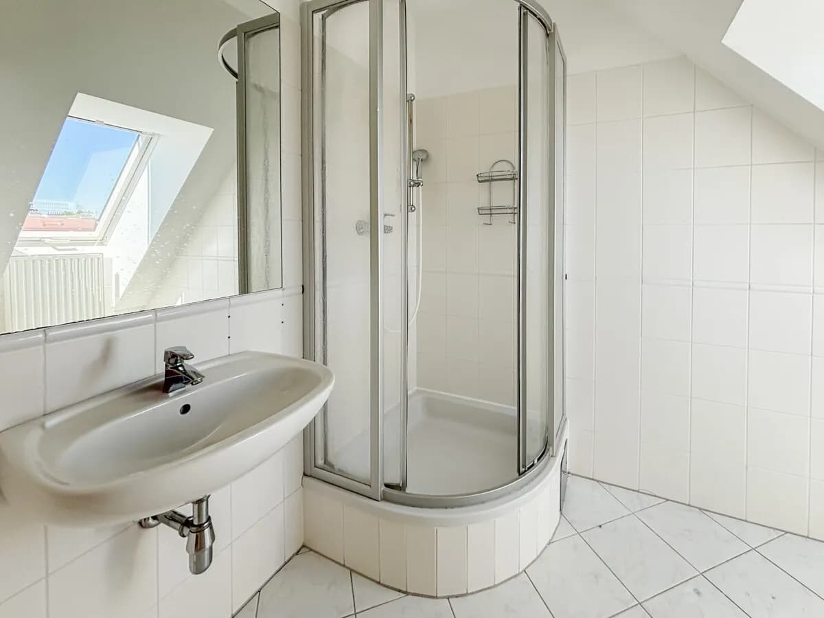 4-Zimmer-Wohnung mieten in Wien – 140 m², € 2.490 – Bild 13 von 18