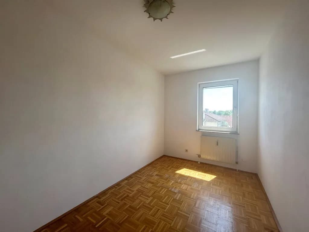 3-Zimmer-Wohnung kaufen in Perg – 73,55 m², € 117.100 – Bild 4 von 18
