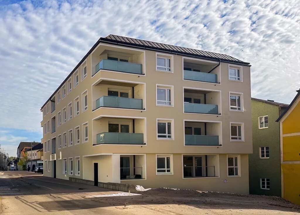 2-Zimmer-Wohnung mieten in Perg – 51,15 m², € 617