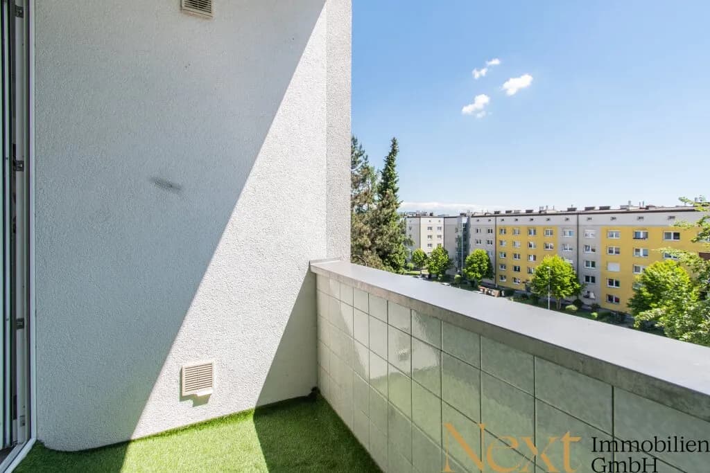 4-Zimmer-Wohnung kaufen in Linz – 80 m², € 298.000 – Bild 2 von 11
