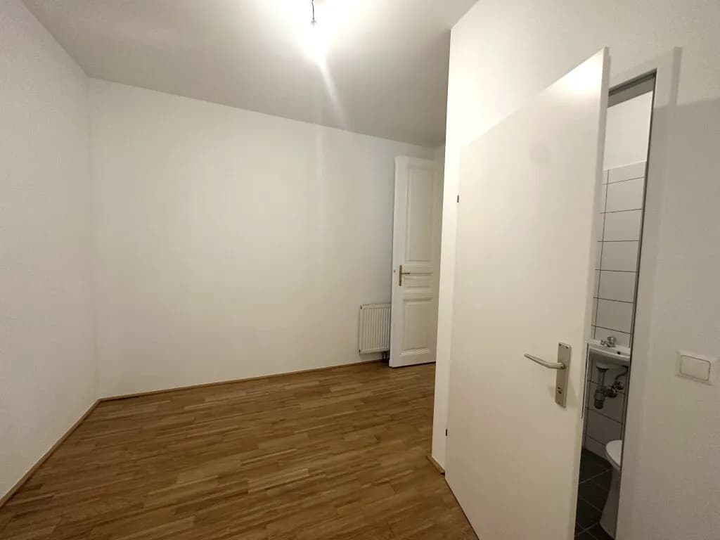 3-Zimmer-Gewerbeimmobilie mieten in Wien – 104 m², € 2.126 – Bild 8 von 17