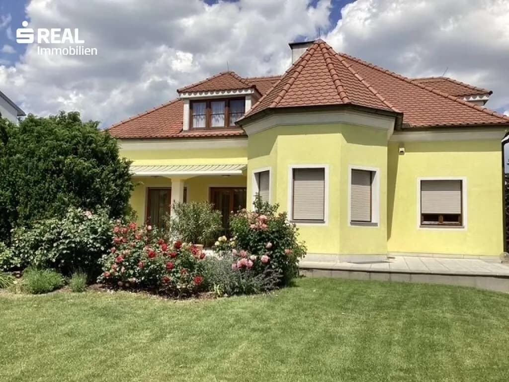8-Zimmer-Haus kaufen in Hollabrunn – 391 m², € 790.000 – Bild 2 von 32