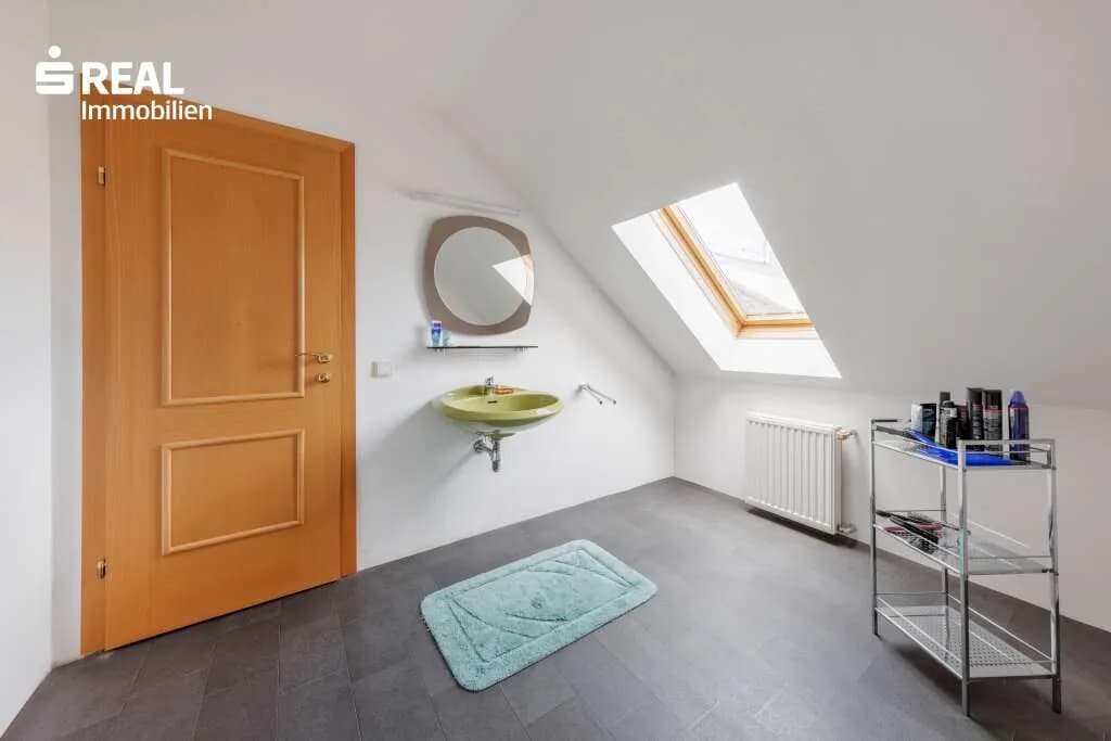 8-Zimmer-Haus kaufen in Hollabrunn – 391 m², € 790.000 – Bild 23 von 32