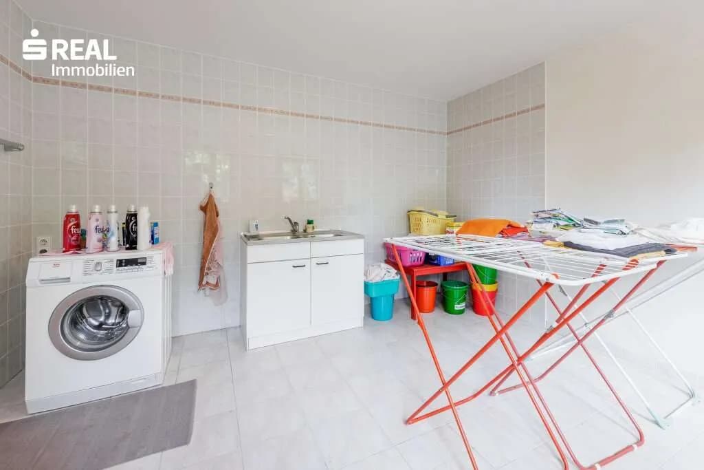 8-Zimmer-Haus kaufen in Hollabrunn – 391 m², € 790.000 – Bild 25 von 32