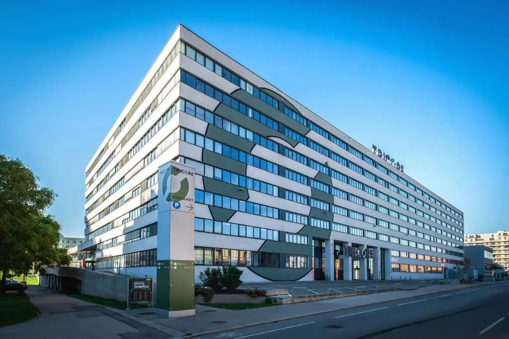 Gewerbeimmobilie mieten in Wien – 260 m², € 14 – Bild 1 von 14