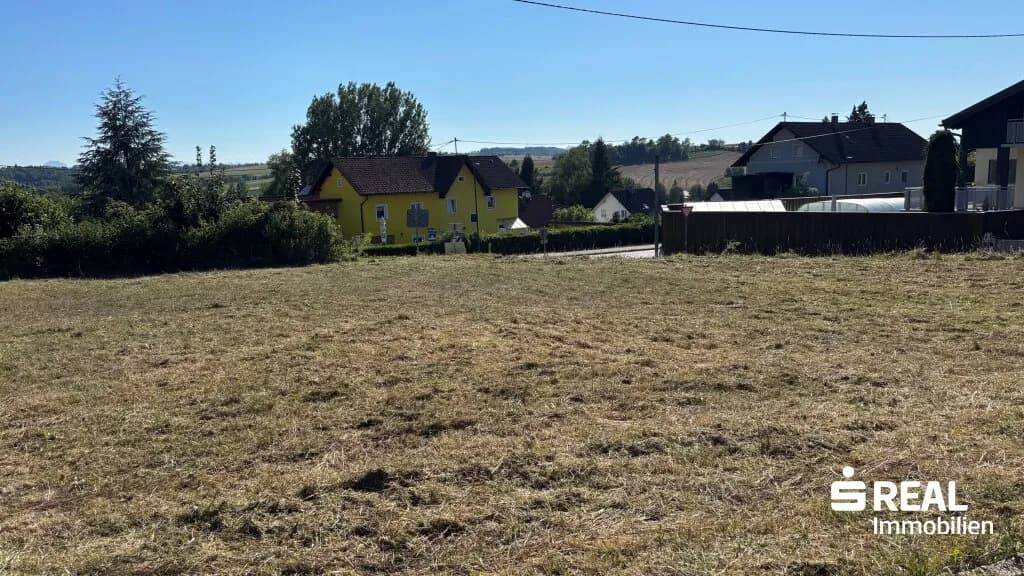 Grundstück kaufen in Linz Land – 869 m², € 232.000