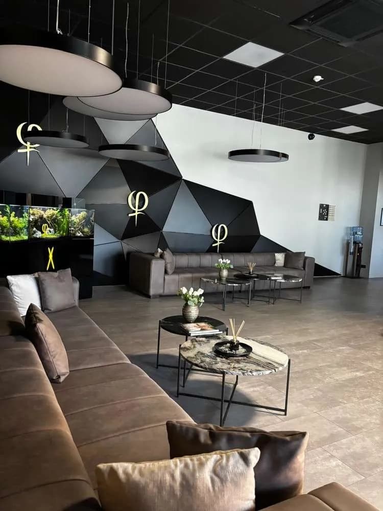 Gewerbeimmobilie mieten in Wien – 4 270 m² – Bild 4 von 12