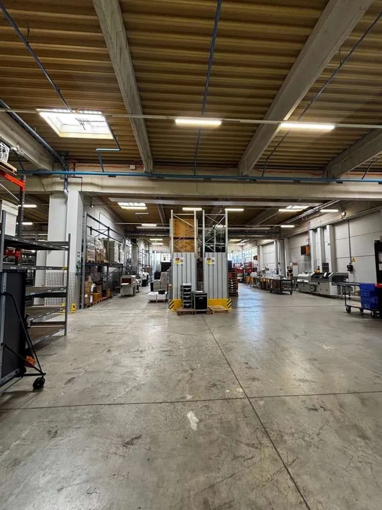 Gewerbeimmobilie mieten in Wien – 4 270 m² – Bild 12 von 12