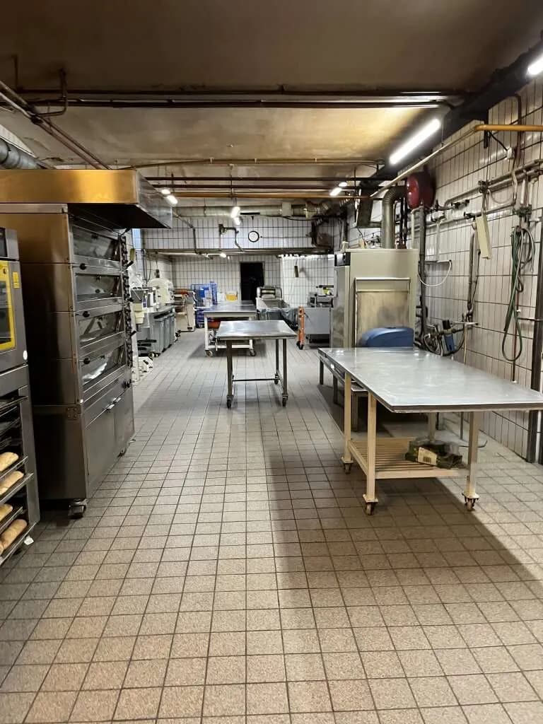 Gewerbeimmobilie mieten in Wien – 445 m², € 5.119 – Bild 2 von 3