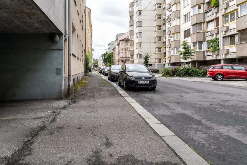 Immobilie mieten in Linz – 12 m², € 136 – Bild 5 von 10