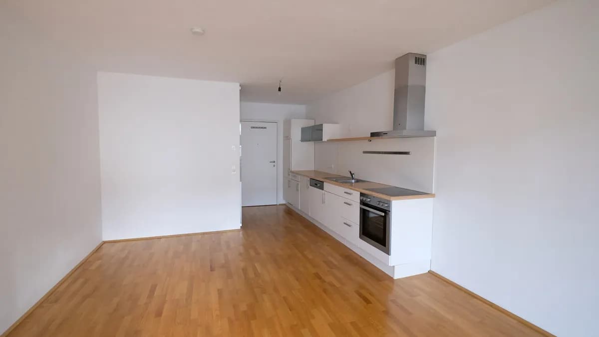 1-Zimmer-Wohnung mieten in Innsbruck – 28 m², € 1.171 – Bild 2 von 6