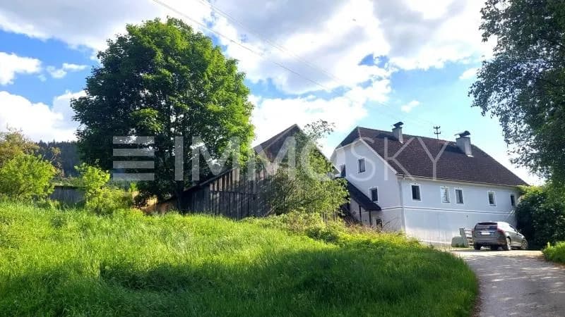 7-Zimmer-Immobilie kaufen in Perg – 230 m², € 630.000